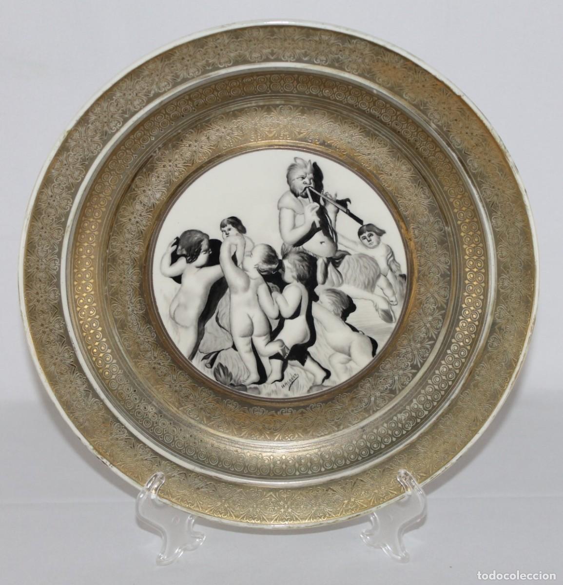 Antig&uuml;edades: Plato porcelana Schumann Arzberg Bavaria. Escena mitol&oacute;gica. Firmado Halbert