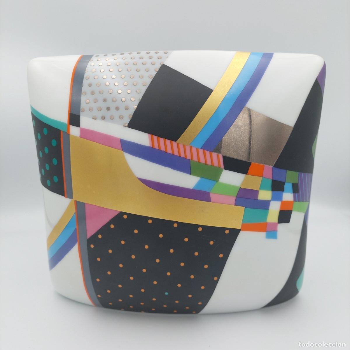 Antig&uuml;edades: Jarron de porcelana alemana Rosenthal Brigitte Doethe Memphis