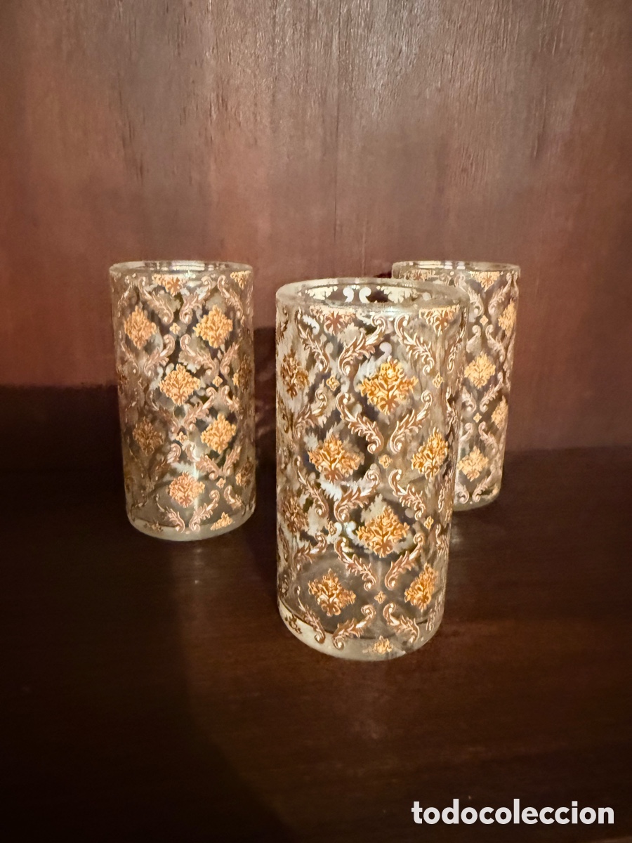 Antig&uuml;edades: Tres jarrones cristal y esmalte - Foto 1