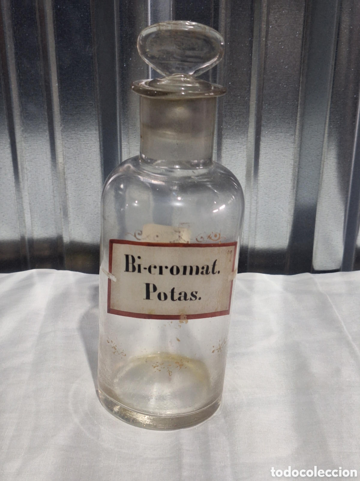 Antig&uuml;edades: Frasco / botella cristal farmacia .