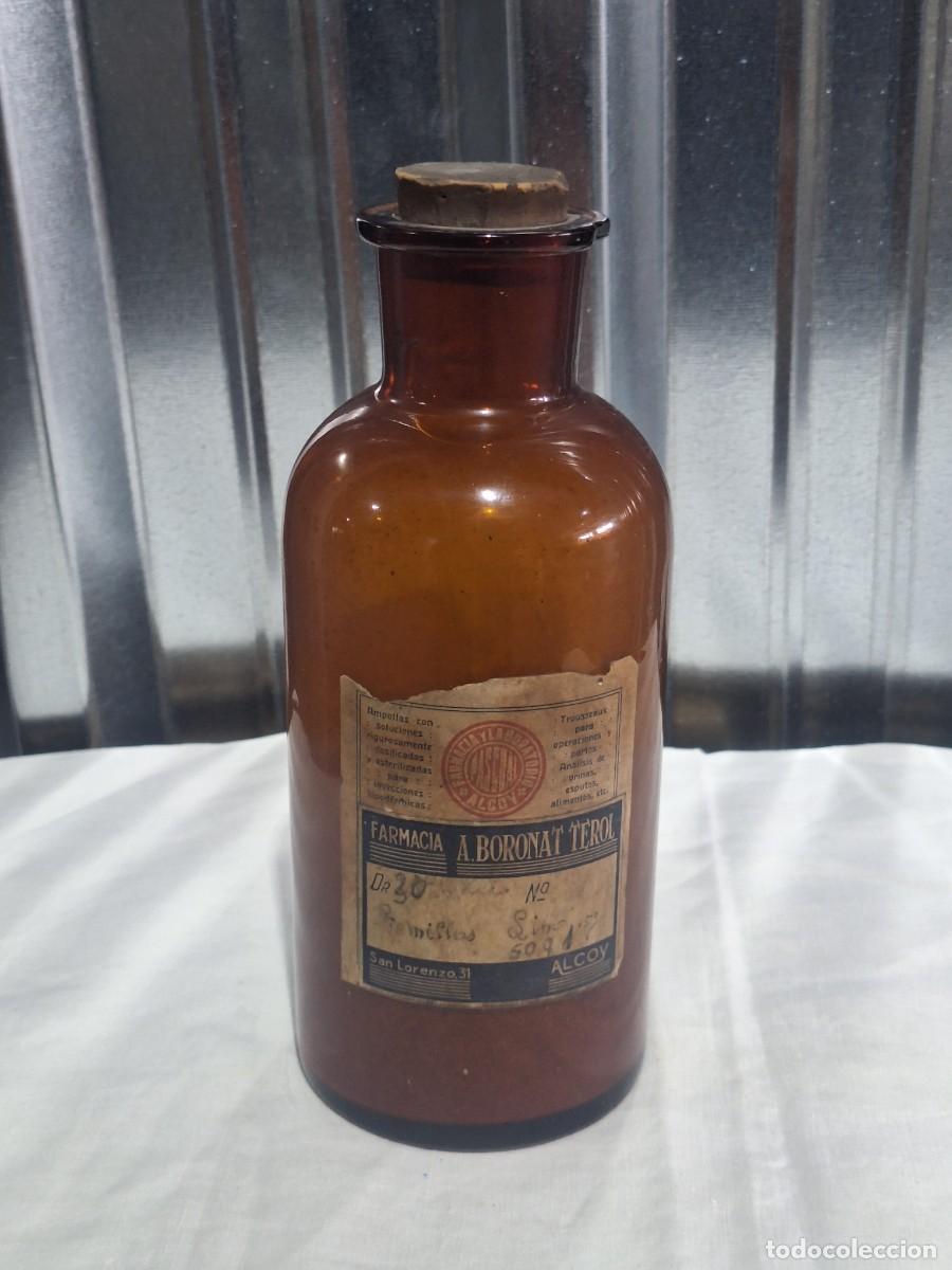 Antig&uuml;edades: Frasco / botella cristal farmacia.