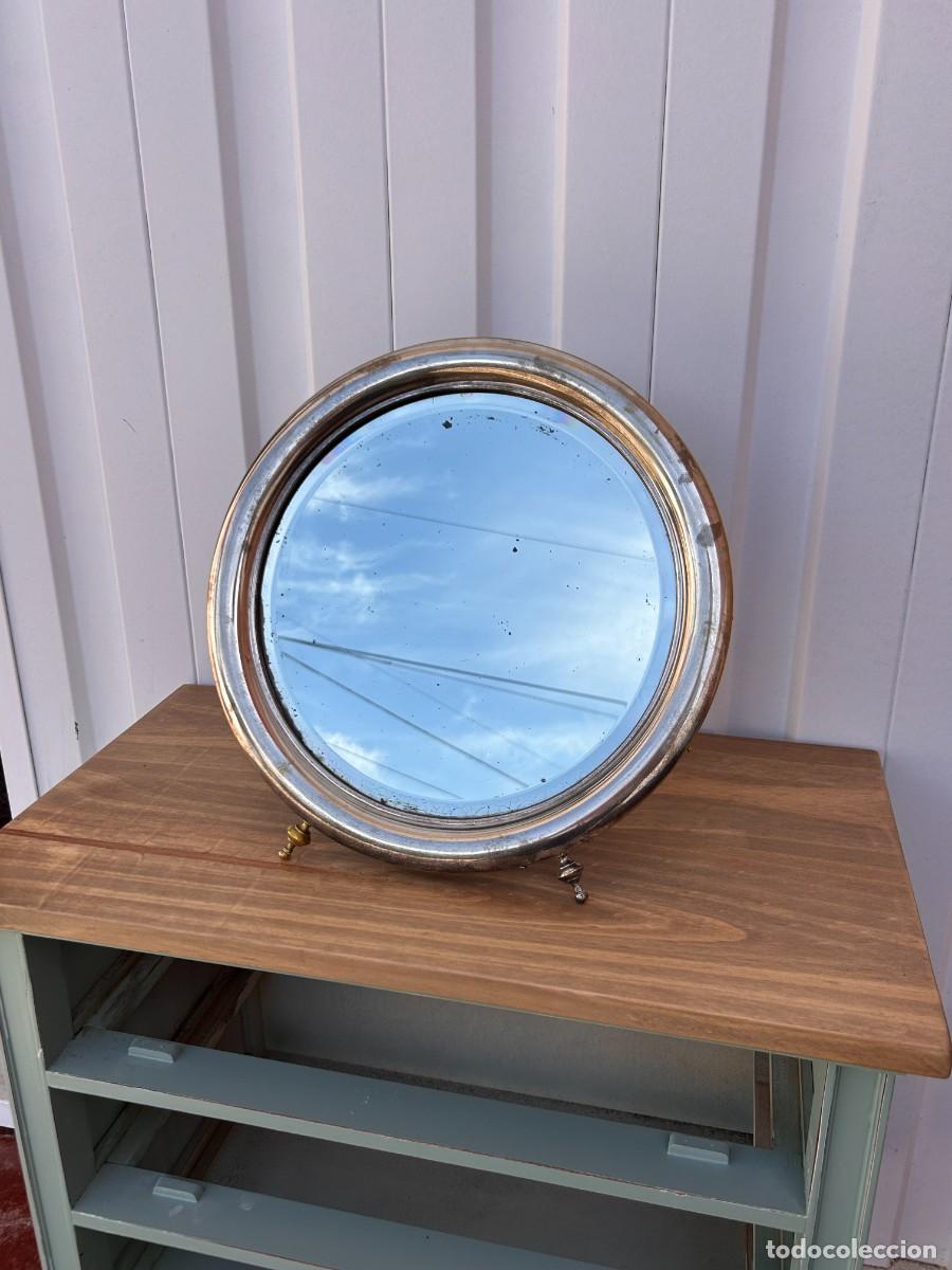 Antig&uuml;edades: Antiguo espejo de tocador