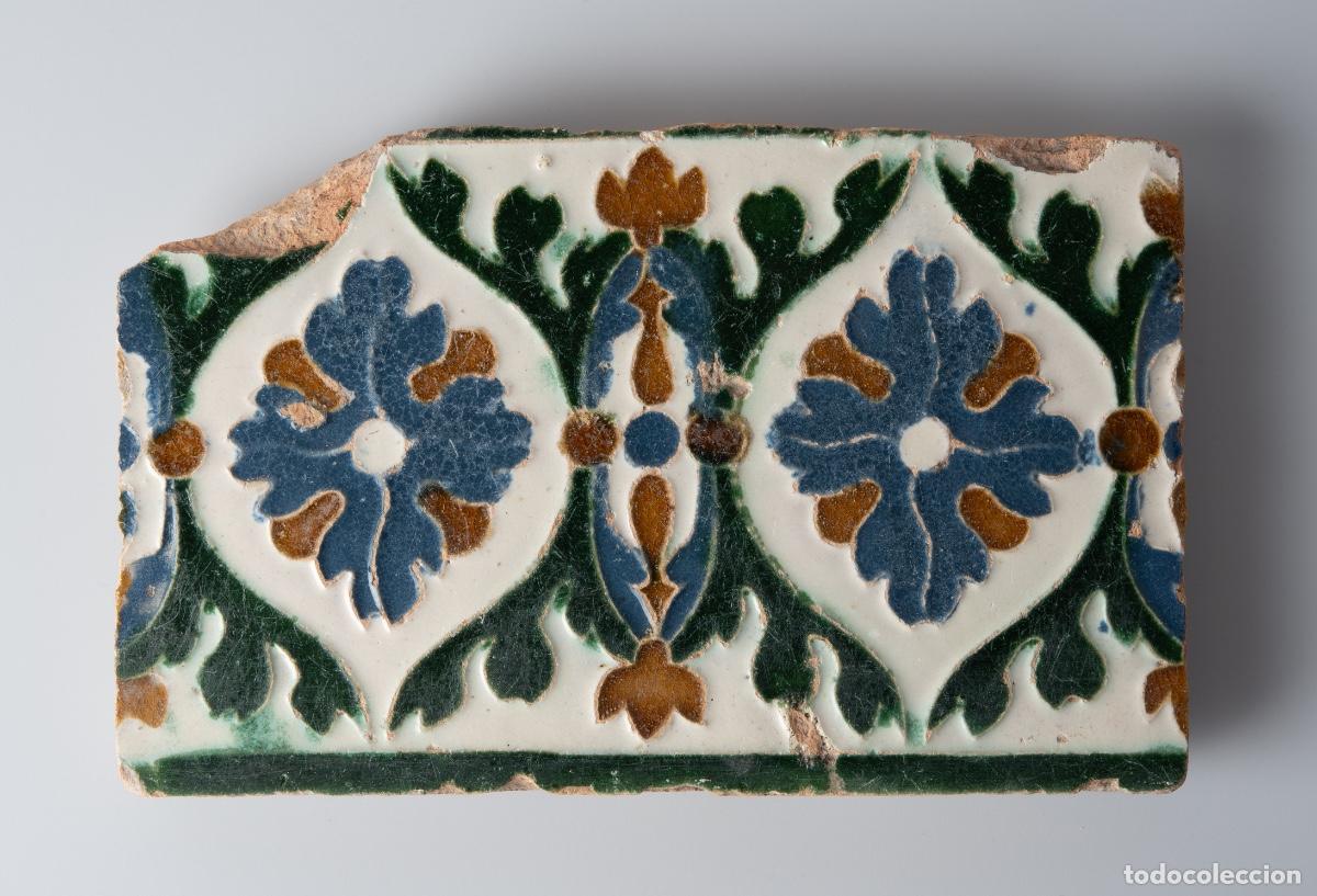 Antig&uuml;edades: Azulejo Toledo, Espa&ntilde;a - Siglo XVI - Arista/Cuenca