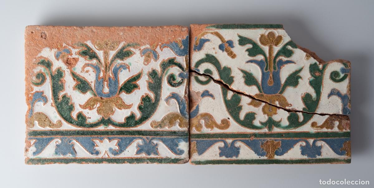 Antig&uuml;edades: Azulejos Toledo, Espa&ntilde;a - Siglo XVI - Arista/Cuenca