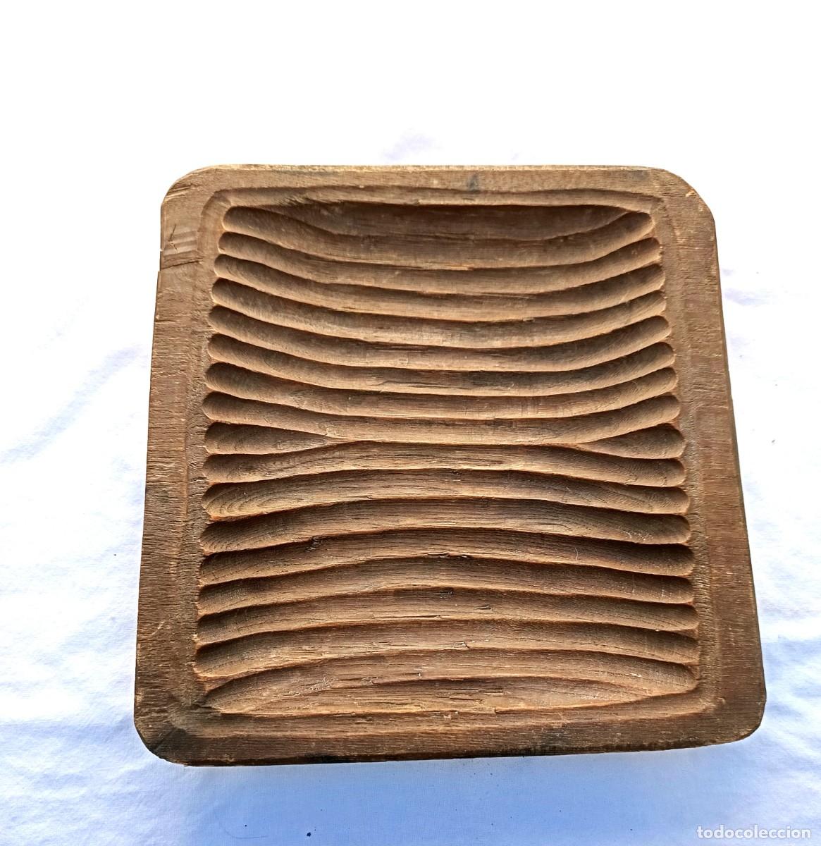 Antig&uuml;edades: Tabla de lavar ropa - Francia - Madera - Principios SXX