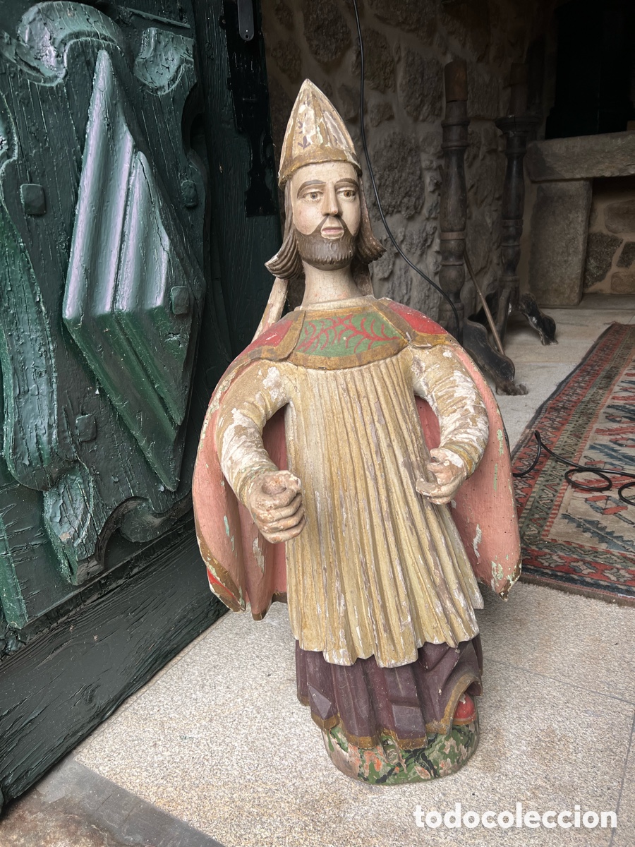 Antig&uuml;edades: Preciosa talla san Blas tallada en madera xviii policromia