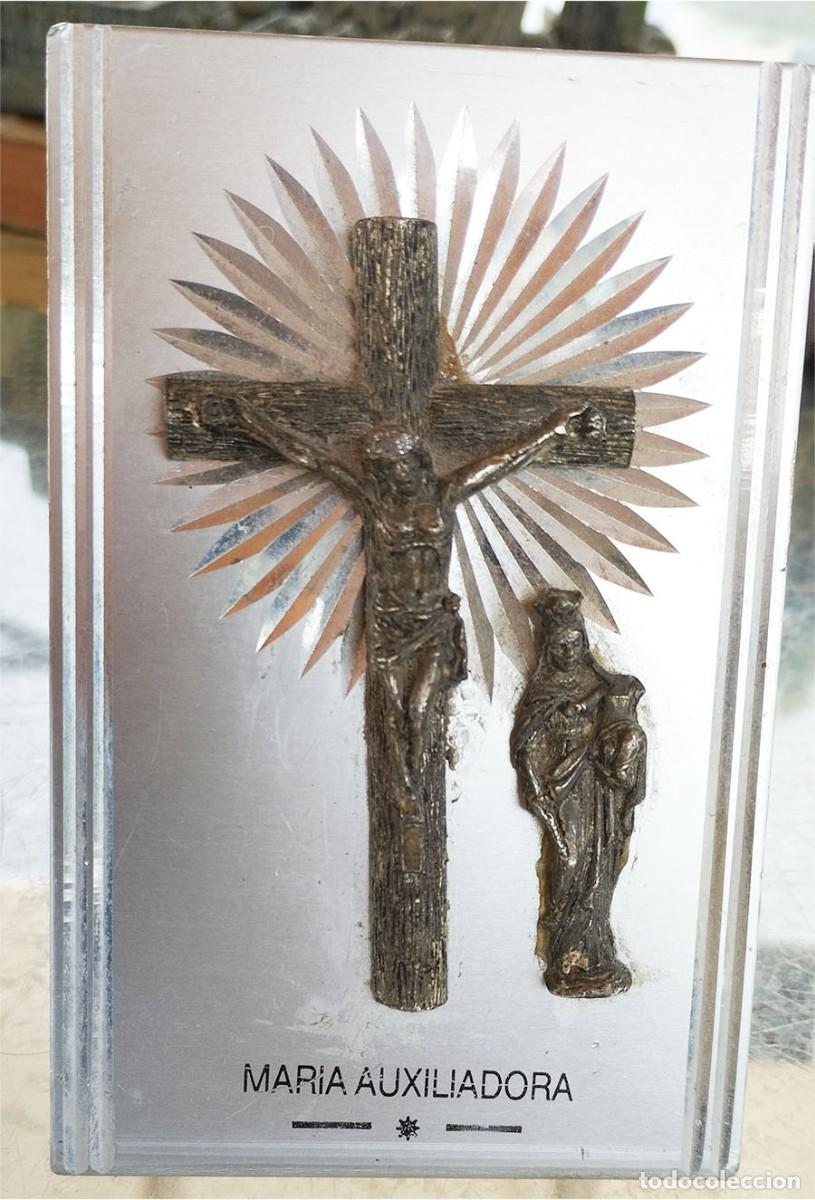 Antig&uuml;edades: MARIA AUXILIADORA CON CRISTO SOBRE SOPORTE ALUMINIO PARA MESA MIDE 10/7/3,50 CM