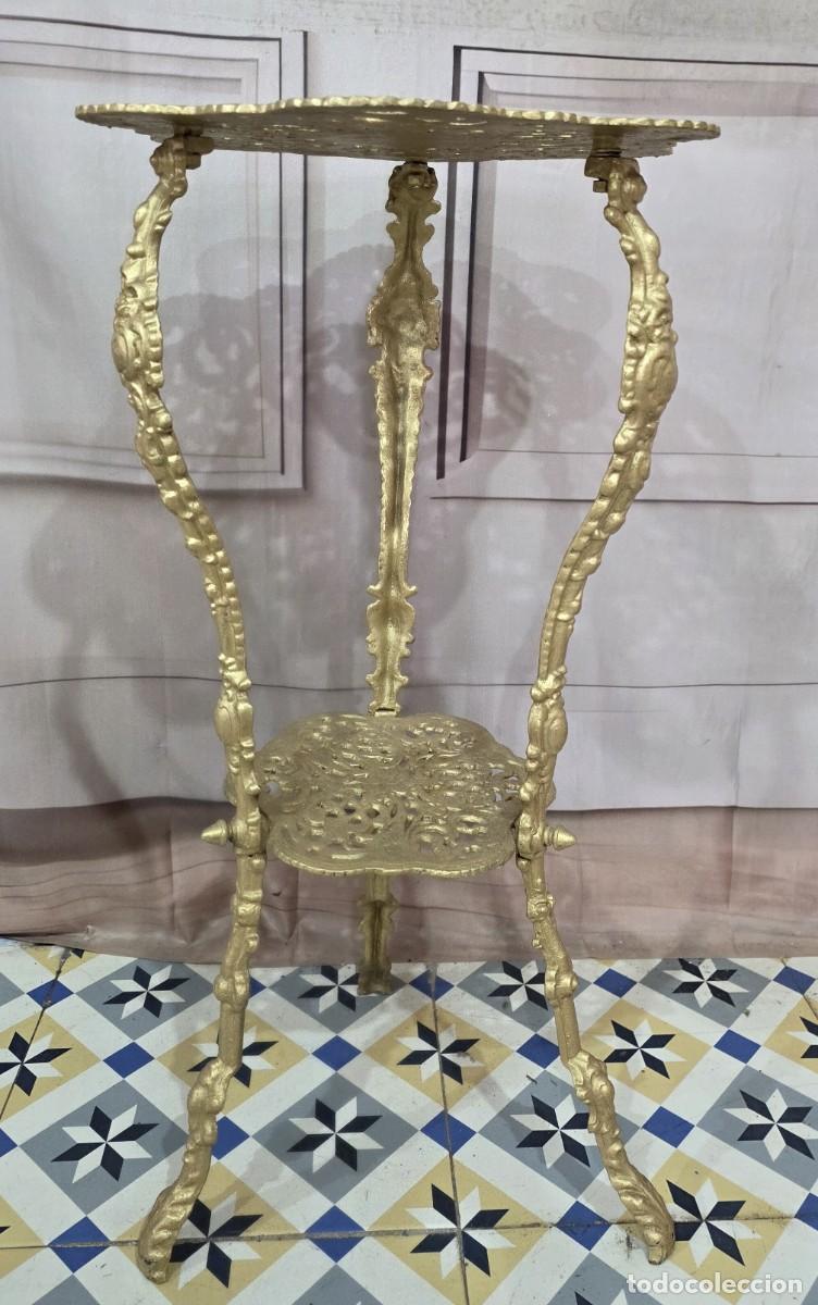 Antig&uuml;edades: Pedestal antiguo de fundido