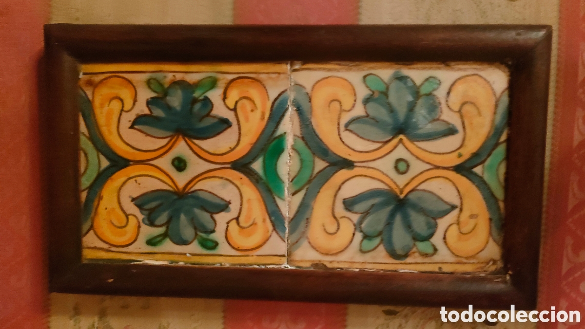 Antig&uuml;edades: AZULEJOS SIGLO XVIII EMMARCADOS
