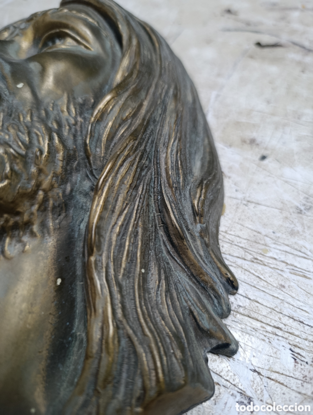 Antig&uuml;edades: Cristo de bronce fiimado - Foto 4