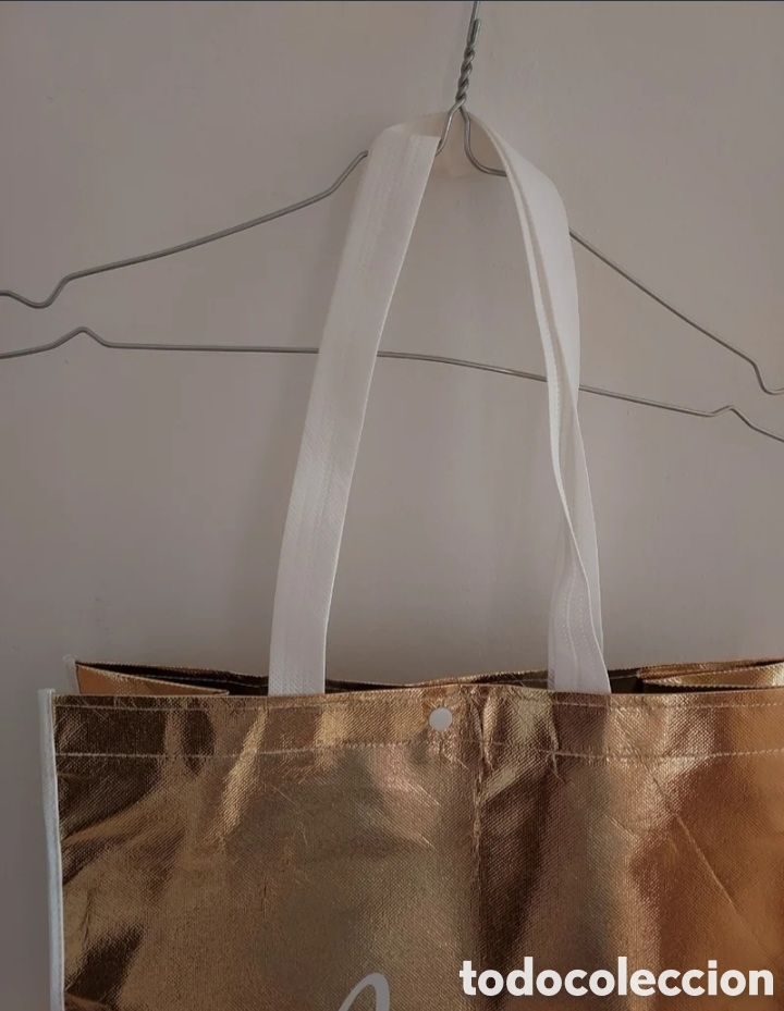 Antig&uuml;edades: Bolsa grande dorada Julia - Foto 4