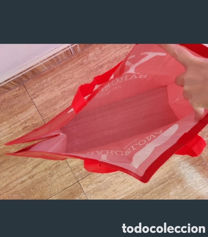 Antig&uuml;edades: Bolsa Barcelona roja - Foto 6
