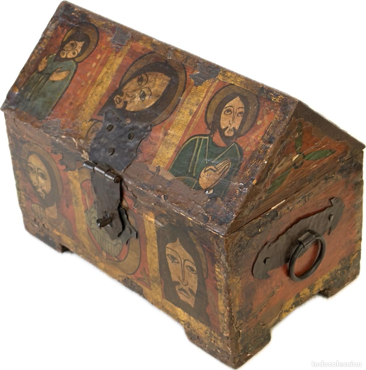 Antig&uuml;edades: ARQUETA DE INSPIRACI&Oacute;N ROM&Aacute;NICA &ndash; REPRODUCCI&Oacute;N DECORATIVA, c. 1960
