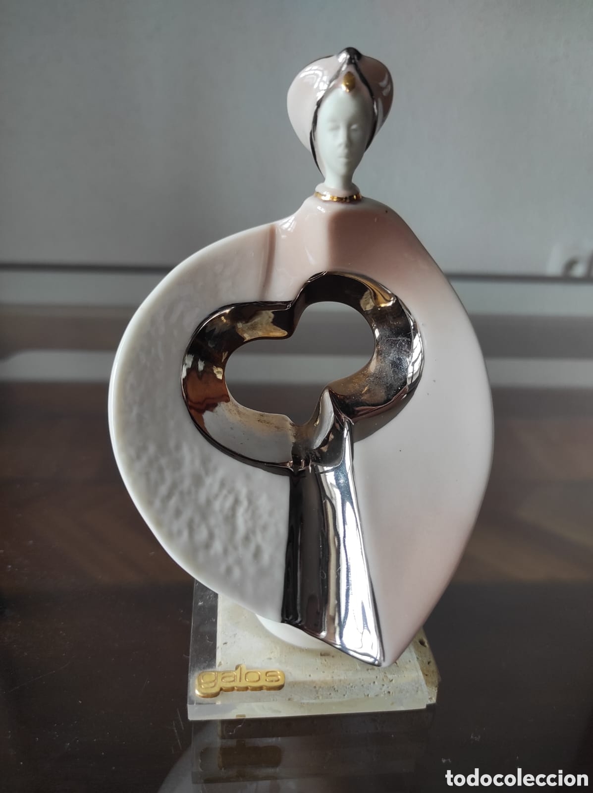 Antig&uuml;edades: Figura porcelana - Galos peregrina