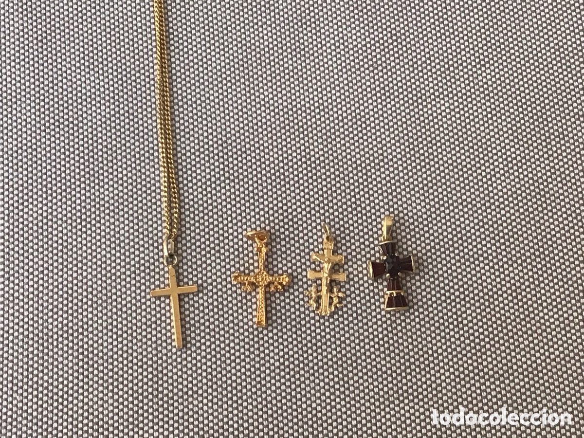 Antig&uuml;edades: Lote colgantes de cruces de oro