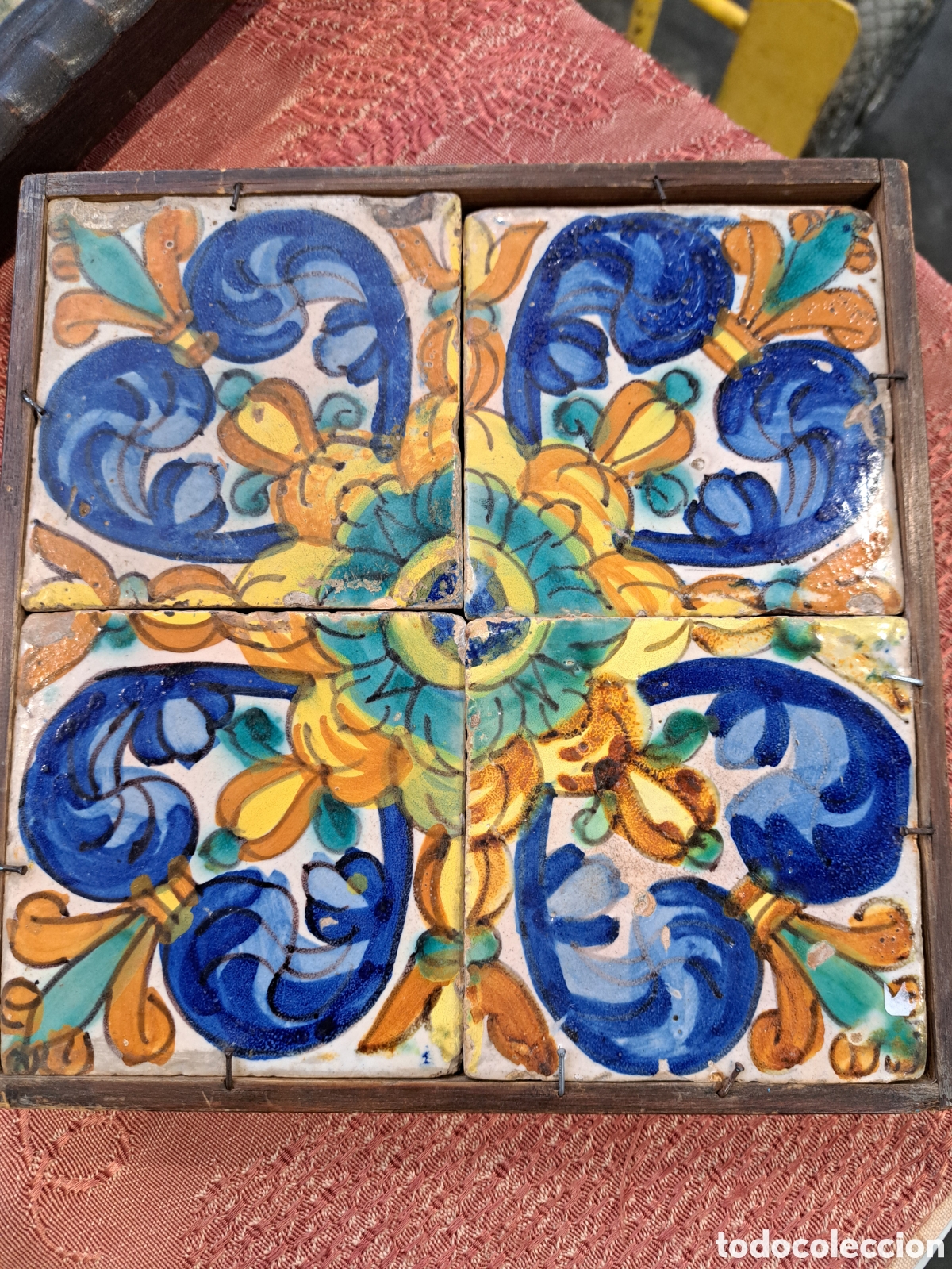 Antig&uuml;edades: Composici&oacute;n azulejos siglo xviii