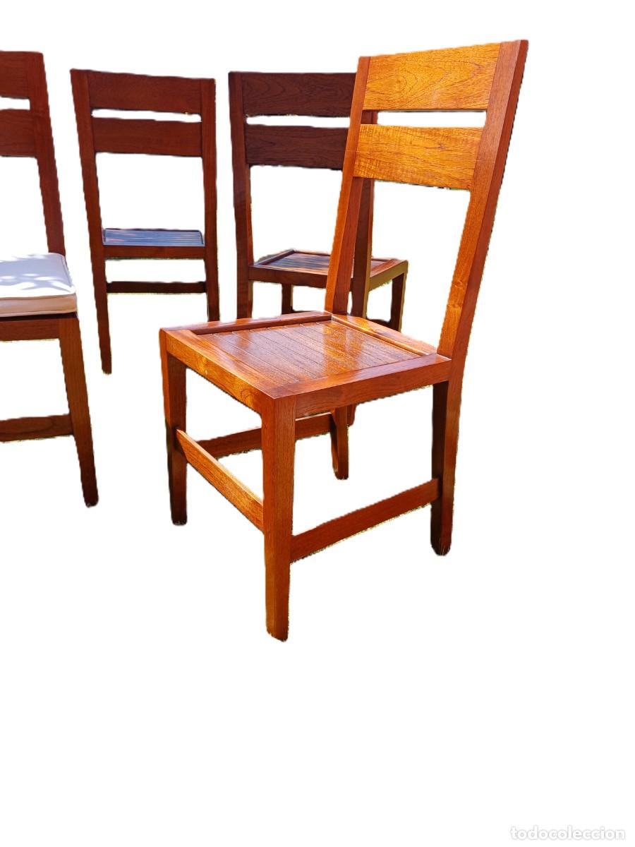 Antiquit&auml;ten: 4 Sillas de madera Maciza y Fabricaci&oacute;n Artesanal &ndash; Color Miel