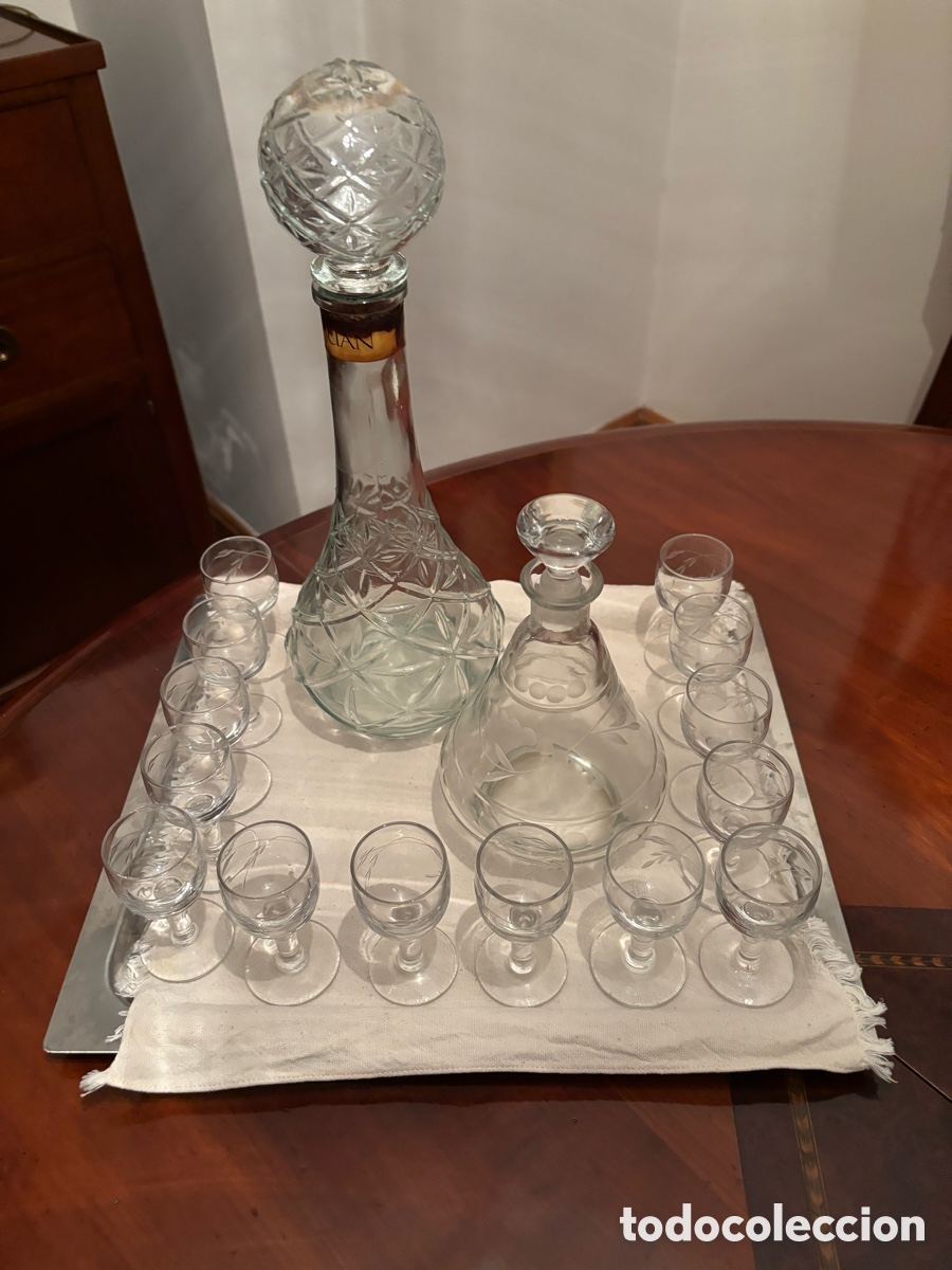 Antig&uuml;edades: Juego de copas de Licor - Foto 2