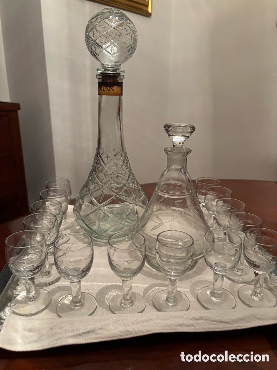 Antig&uuml;edades: Juego de copas de Licor - Foto 4