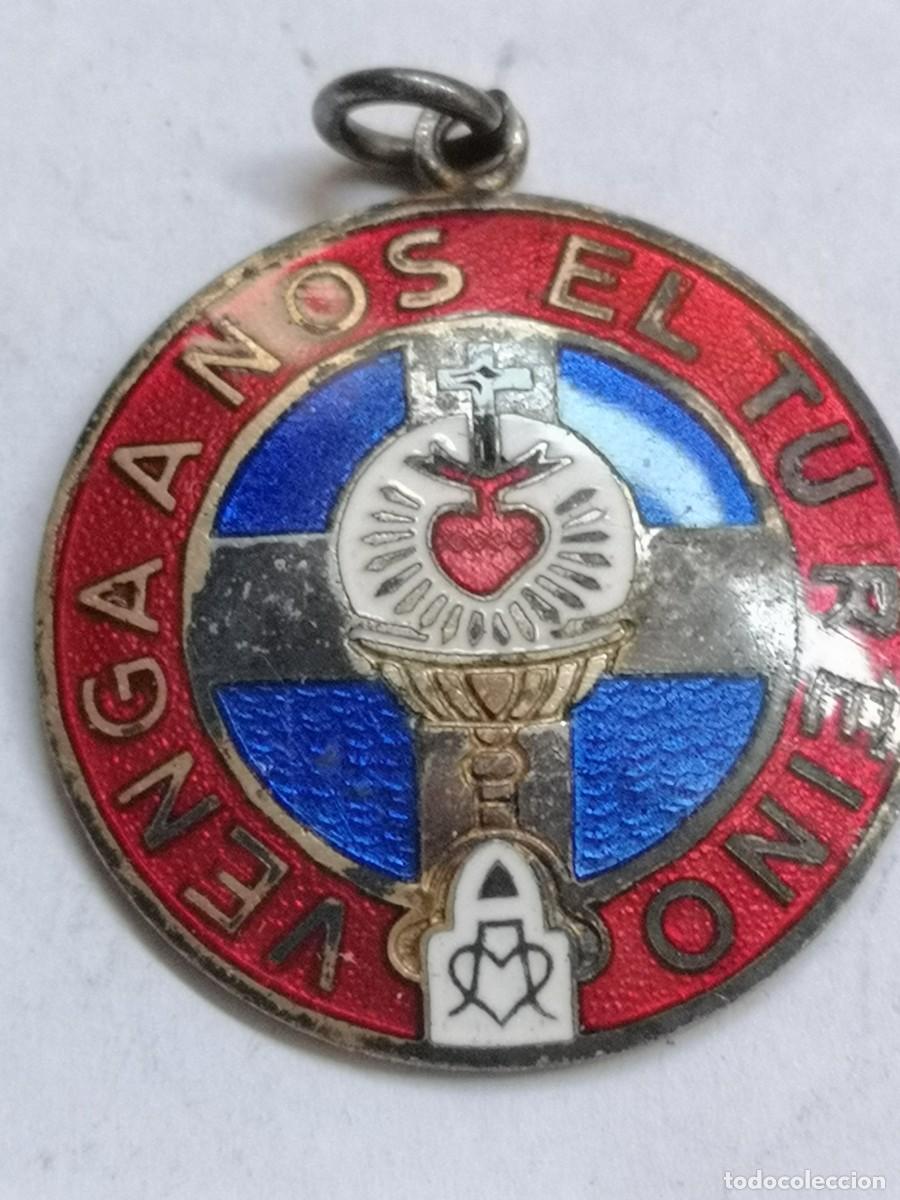 Antig&uuml;edades: Medalla Sagrado Corazon Venga a Nos tu Reino