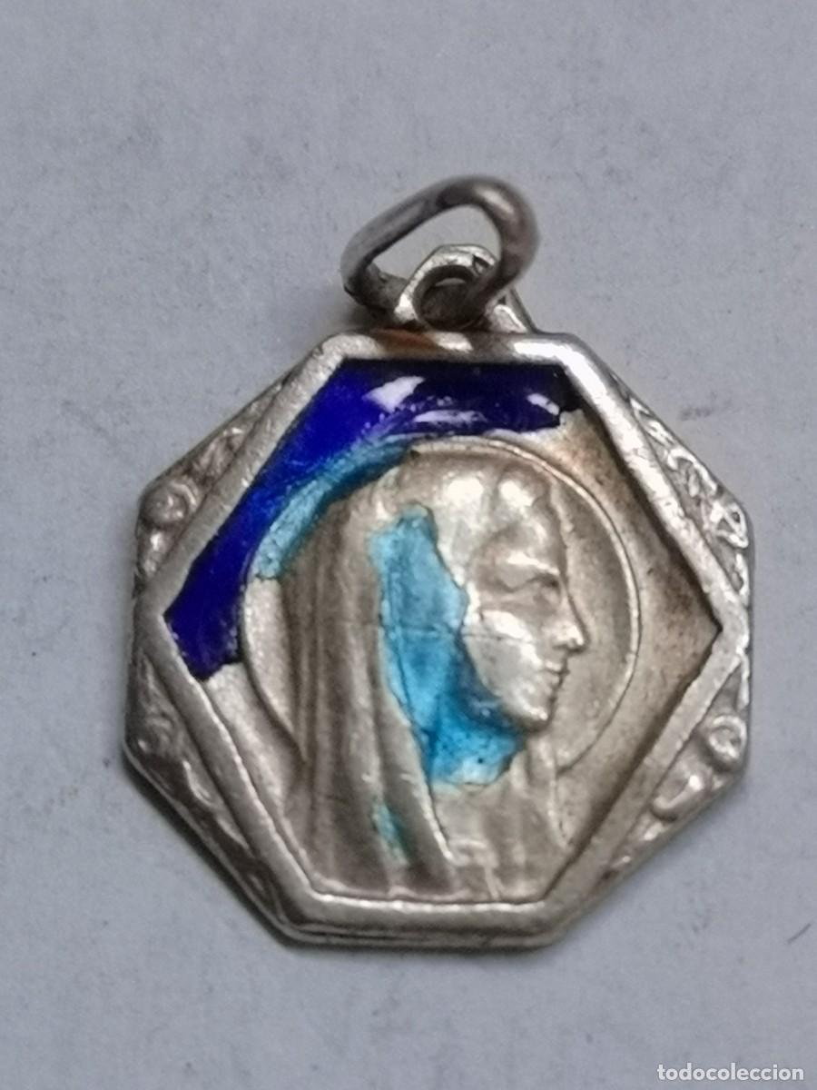 Antig&uuml;edades: Medalla Centenario Lourdes