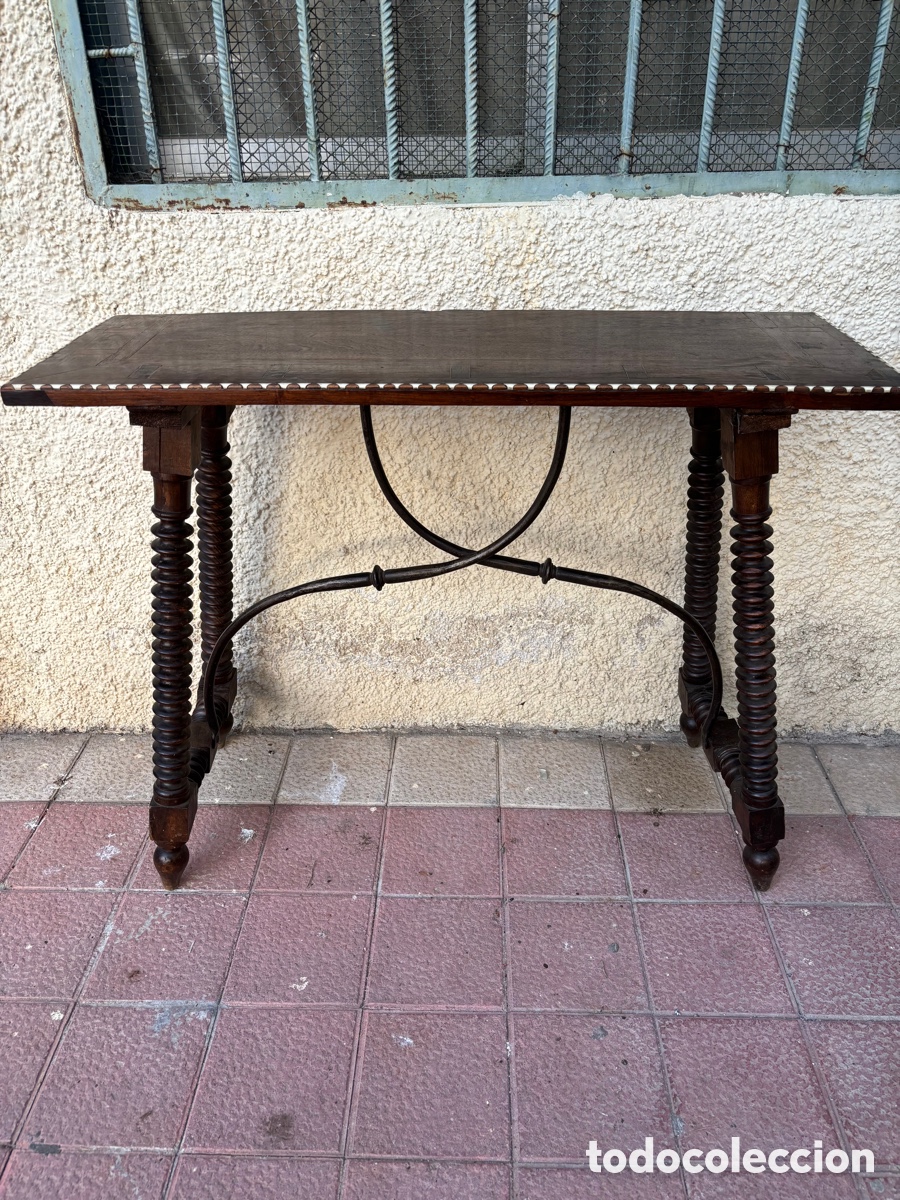 Antig&uuml;edades: Mesa Bargue&ntilde;era S XIX - Foto 1