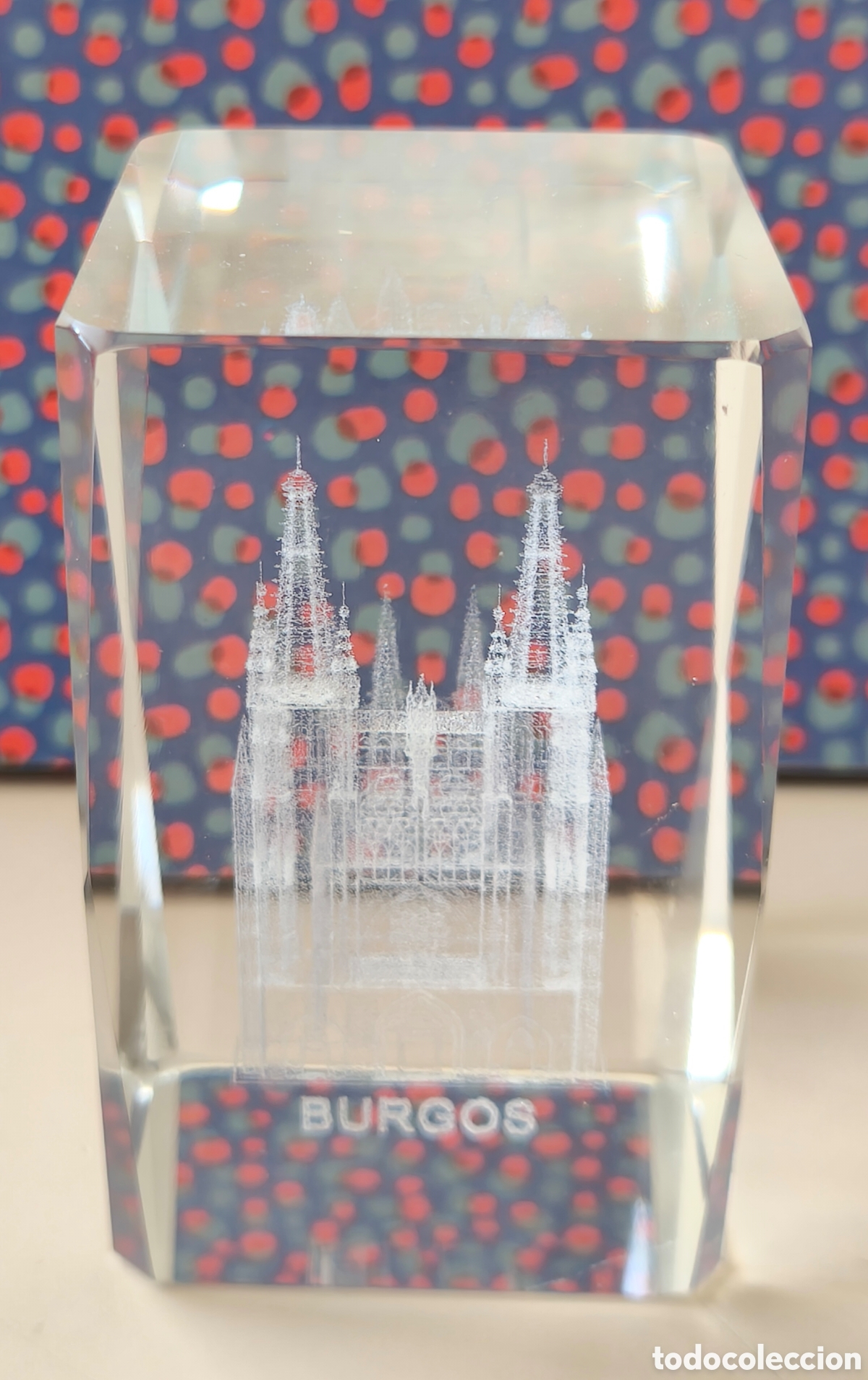 Antig&uuml;edades: PISAPAPELES EN BLOQUE CRISTAL AL ACIDO GRABADO CON LA CATEDRAL DE BURGOS