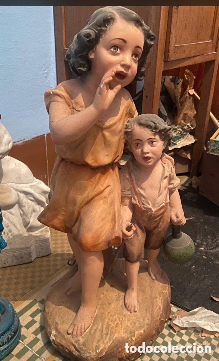 Antig&uuml;edades: L&aacute;mpara escayola o similar ni&ntilde;os muy antigua