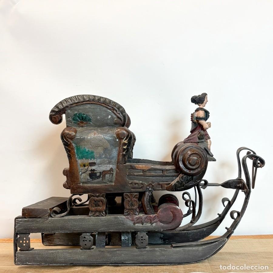 Antig&uuml;edades: Trineo Decorativo Antiguo