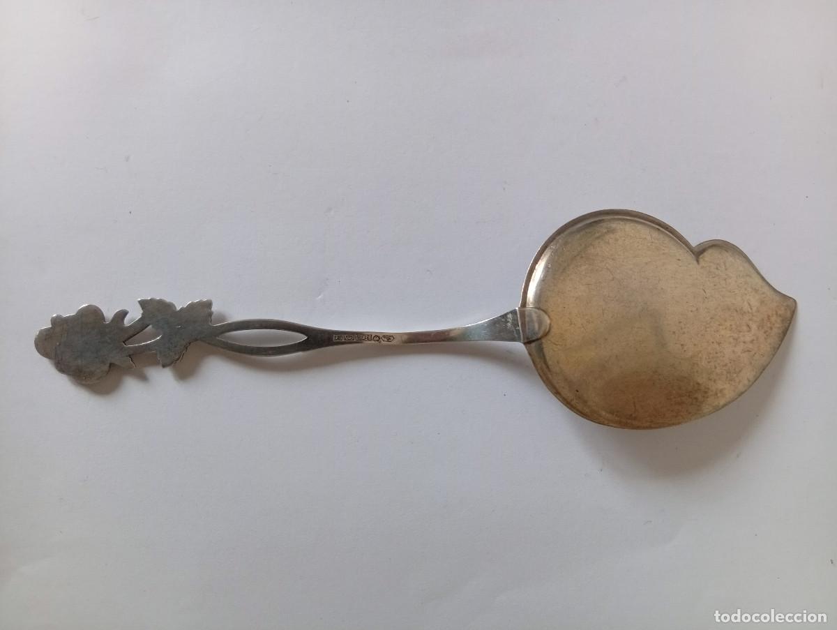 Antig&uuml;edades: Esp&aacute;tula de plata del a&ntilde;o 1962. - Foto 2