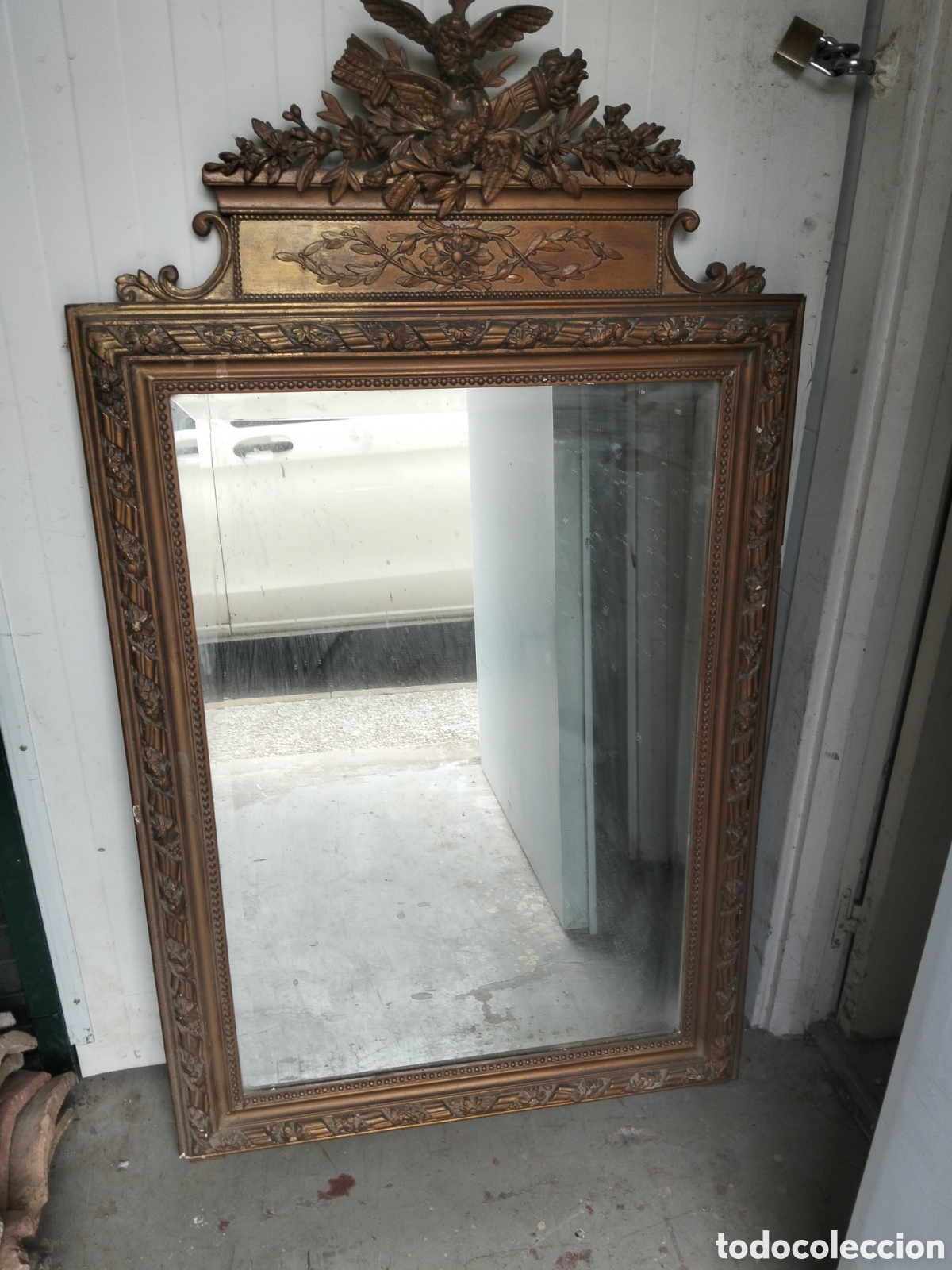 Antig&uuml;edades: Espejo antiguo biselado con moldura