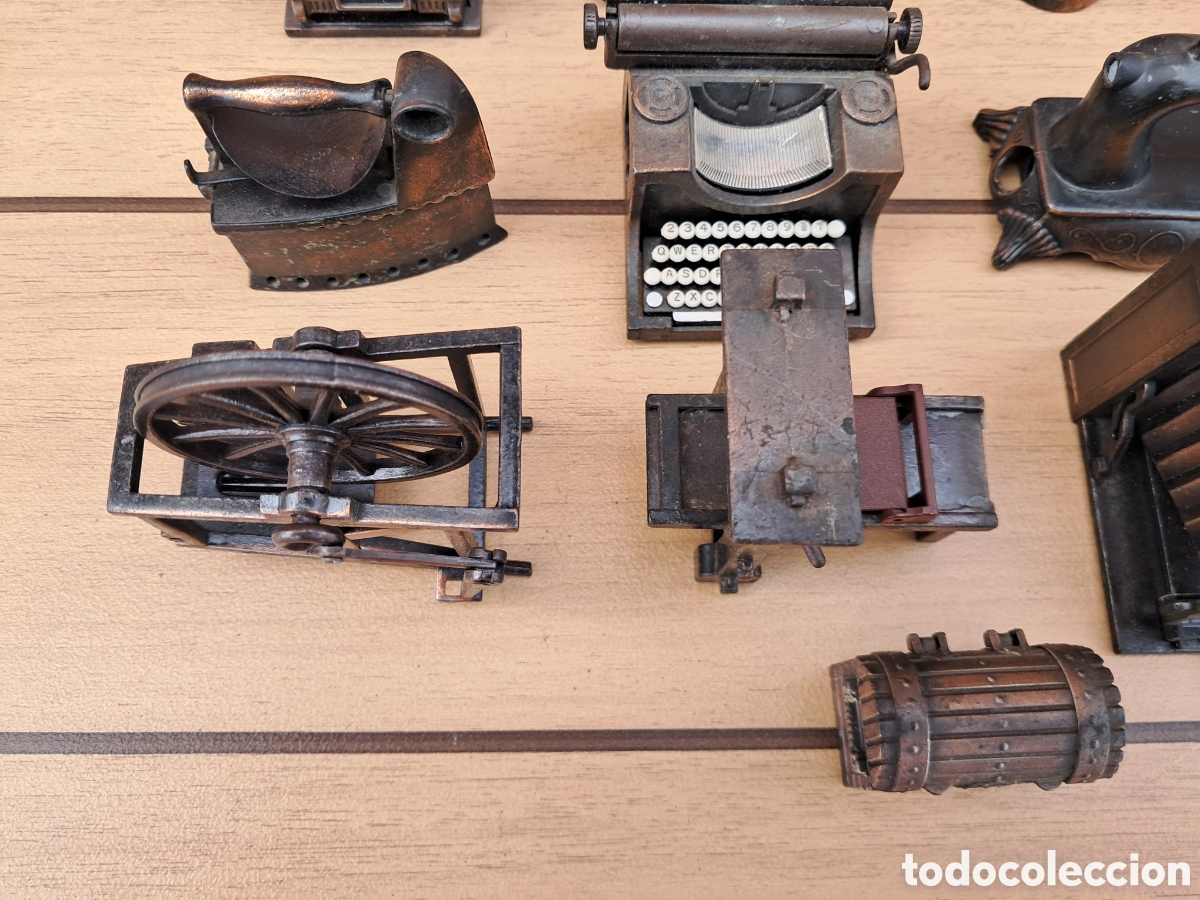 Antig&uuml;edades: Sacapuntas antiguos bronce - Foto 3