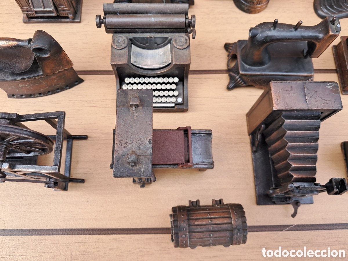 Antig&uuml;edades: Sacapuntas antiguos bronce - Foto 4