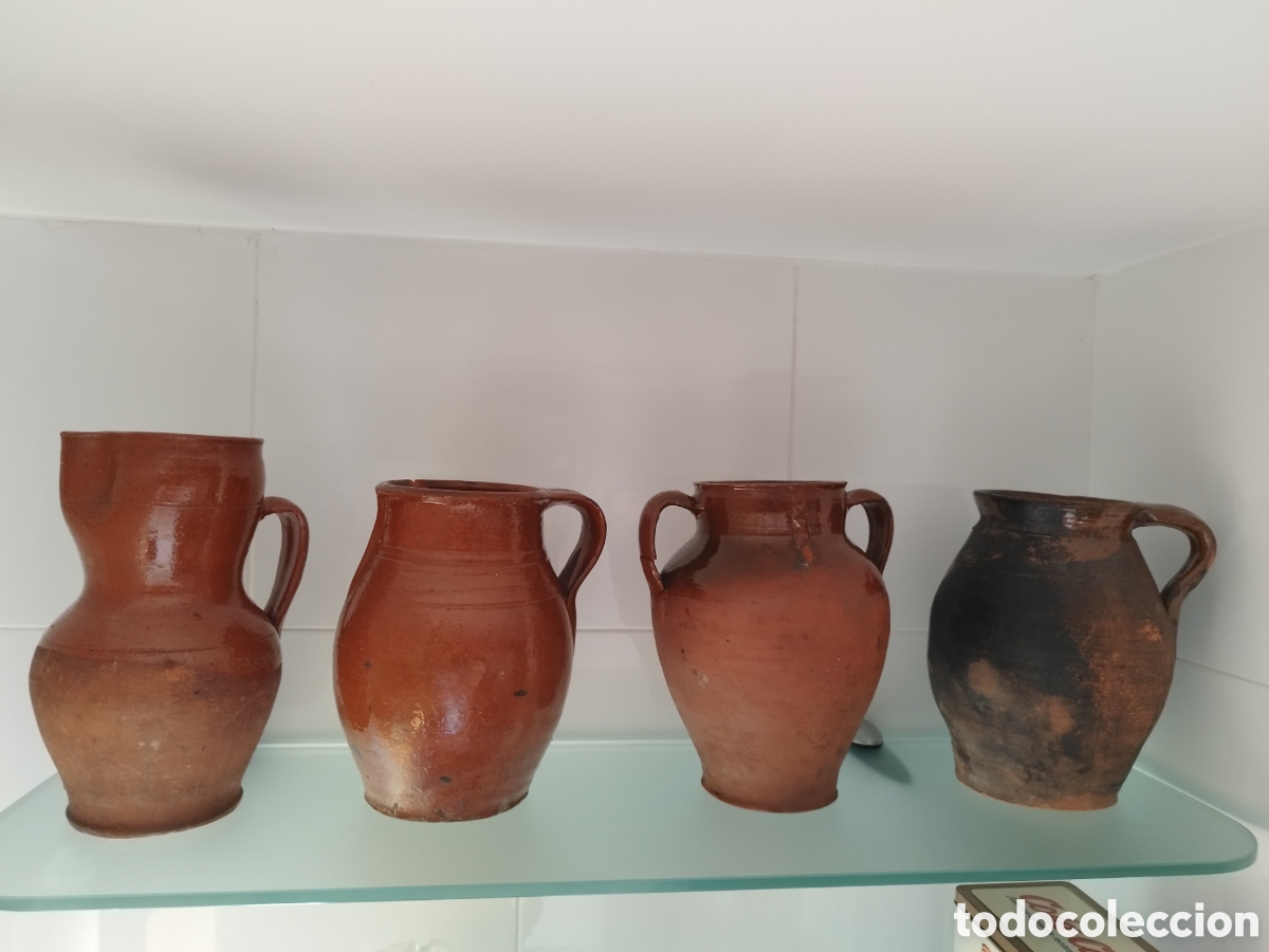 Antig&uuml;edades: Juego de 4 vasijas antiguas de cer&aacute;mica
