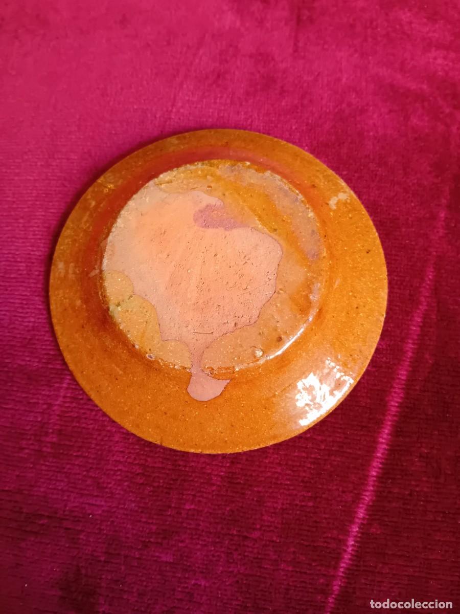 Antig&uuml;edades: Plato de barro cocido y vidriado d&eacute;cada de los 70 - Foto 2