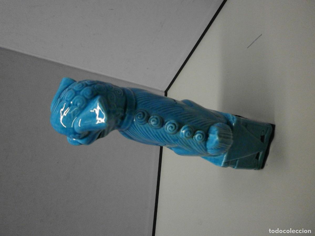Antig&uuml;edades: perro foo leon foo de porcelana mide 15 cms buen estado - Foto 4