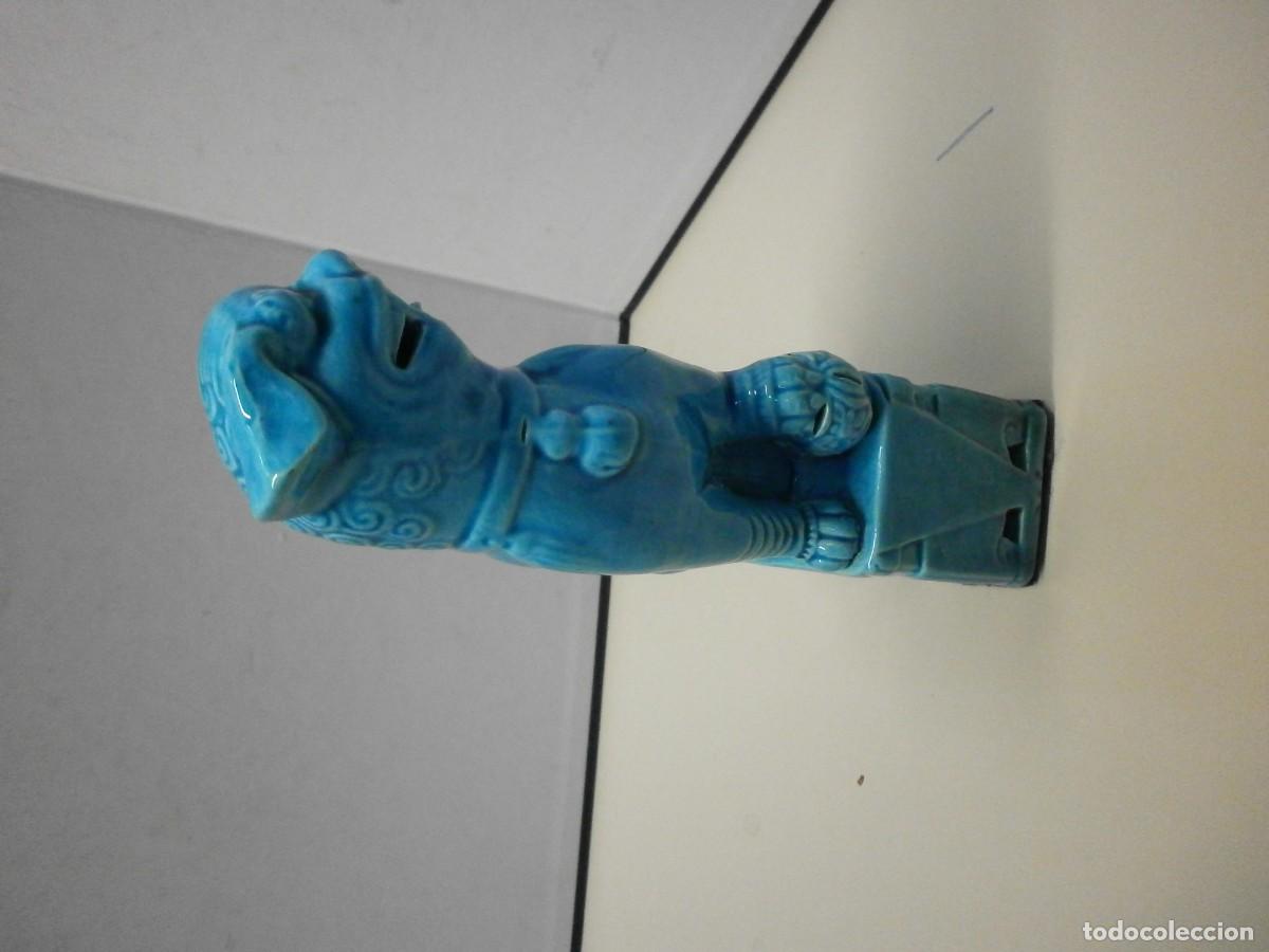 Antig&uuml;edades: perro foo leon foo de porcelana mide 15 cms buen estado - Foto 6