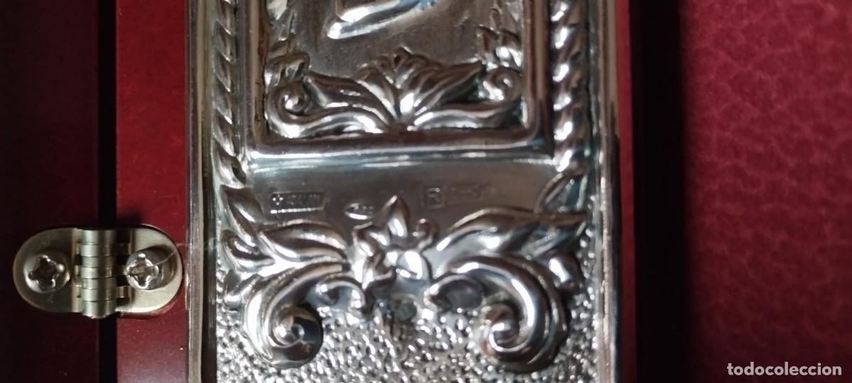 Antig&uuml;edades: Tr&iacute;ptico de la Virgen del Roc&iacute;o en plata - Foto 6