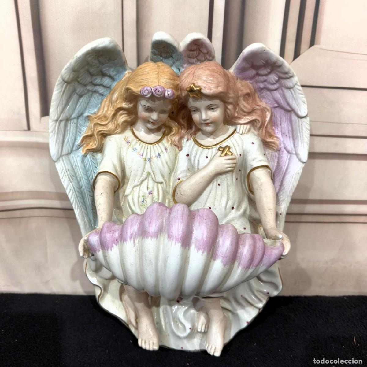 Antig&uuml;edades: Antigua benditera en porcelana de Meissen