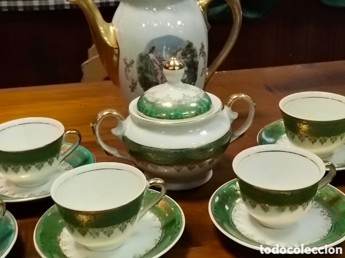 Antig&uuml;edades: Magn&iacute;fico juego de caf&eacute; de porcelana