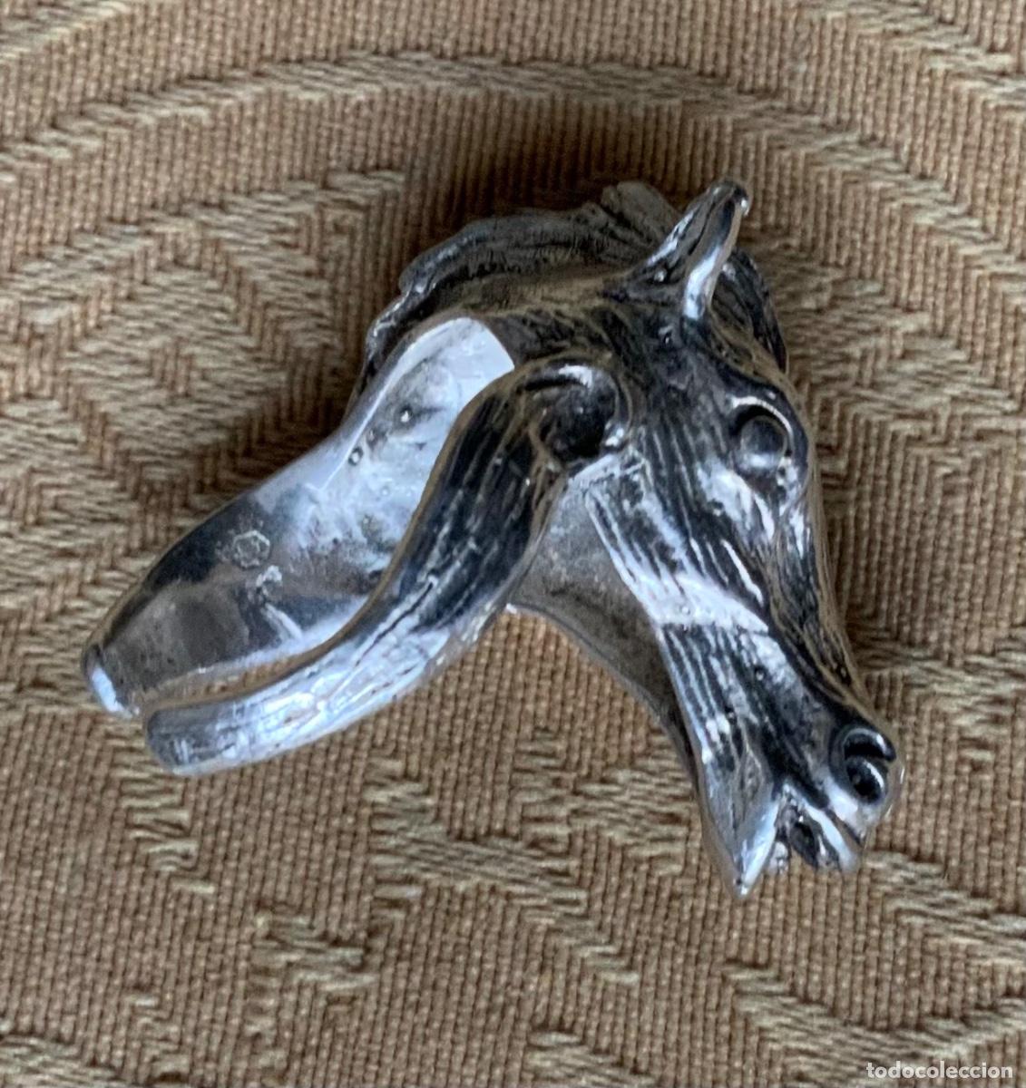 Antig&uuml;edades: ANTIGUO ANILLO DE PLATA CABEZA DE CABALLO - Foto 1