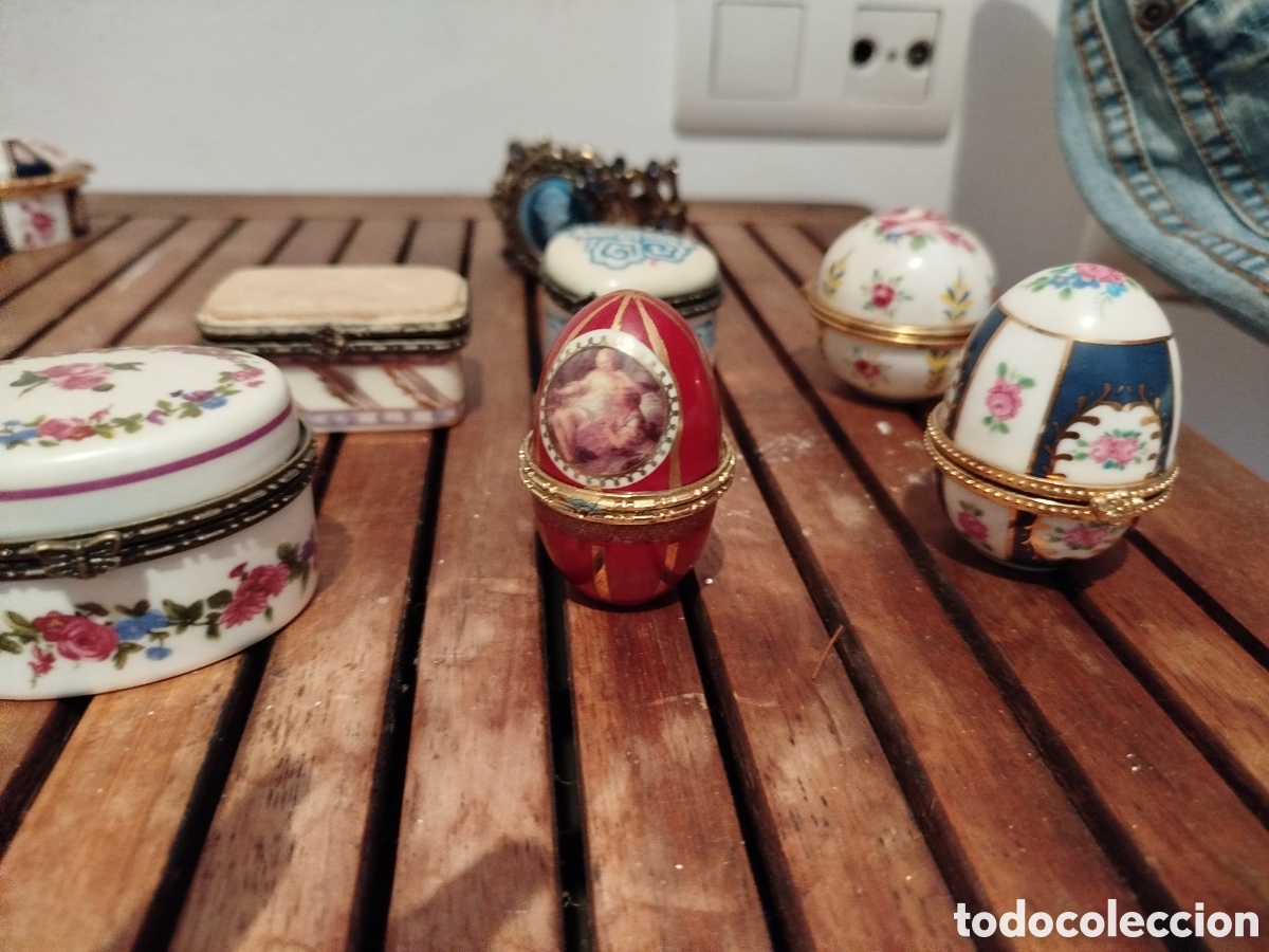 Antig&uuml;edades: Huevo pastillero colecci&oacute;n