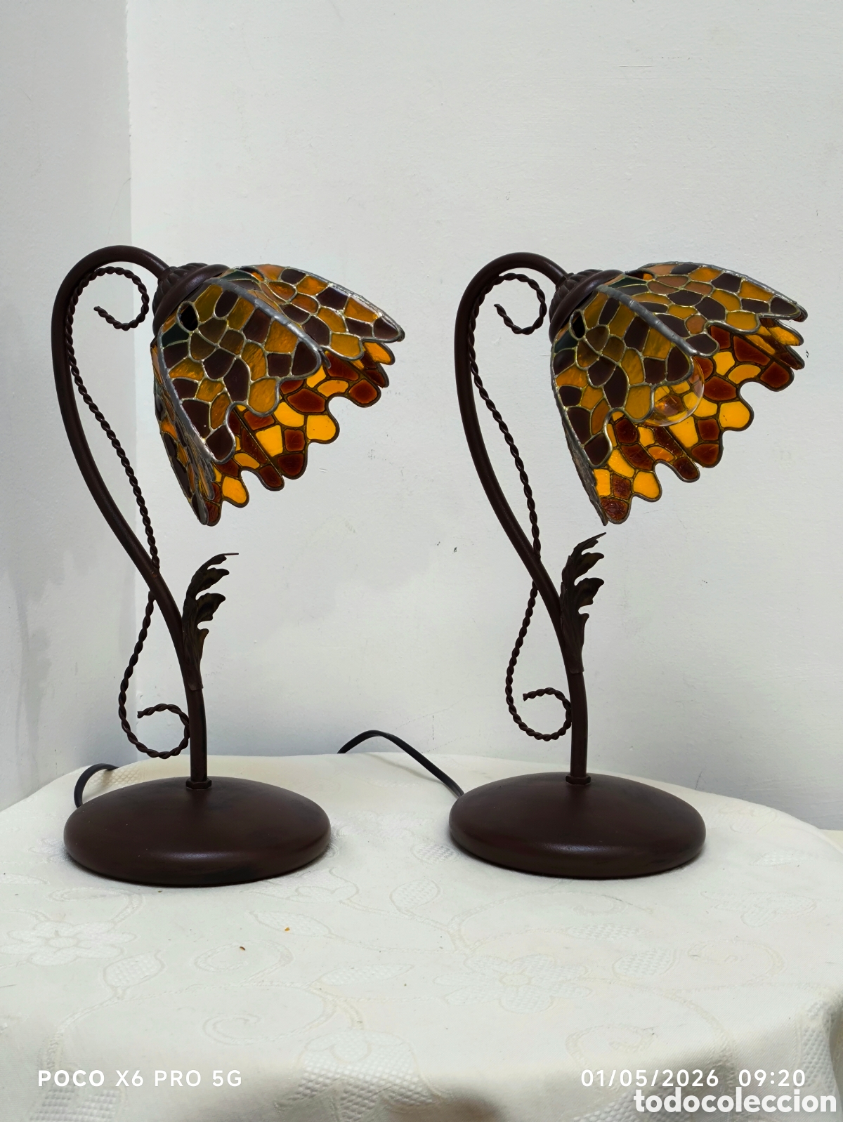 Antiques: Pareja de l&aacute;mparas vintage con Tulipa globo