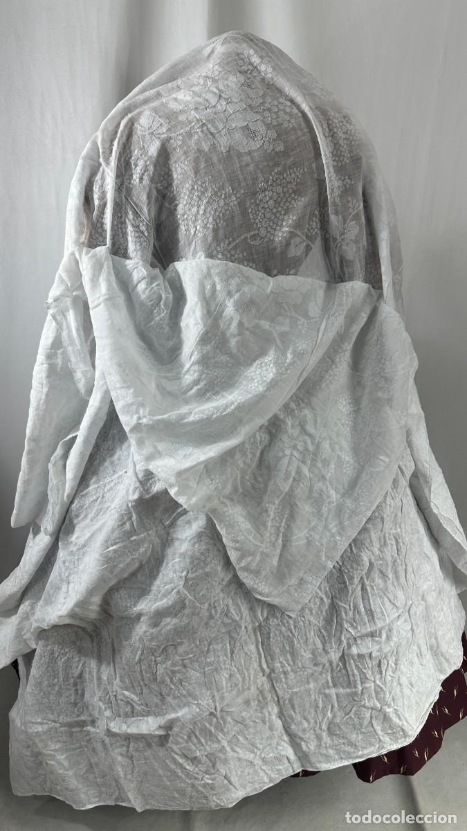 Antig&uuml;edades: Antiguo tejido de madr&aacute;s. 260 x 135 cm
