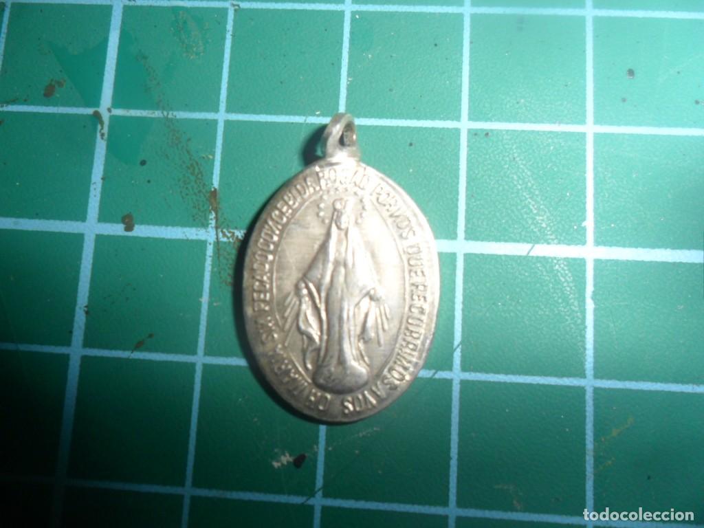 Antiguidades: 149- Antigua Medalla Milagrosa - Virgen Mar&iacute;a - Aluminio - A&ntilde;os 50/60