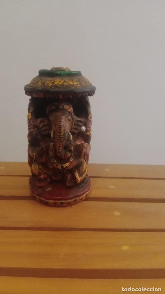 Antig&uuml;edades: Figura Ganesh en madera policromada - Foto 2