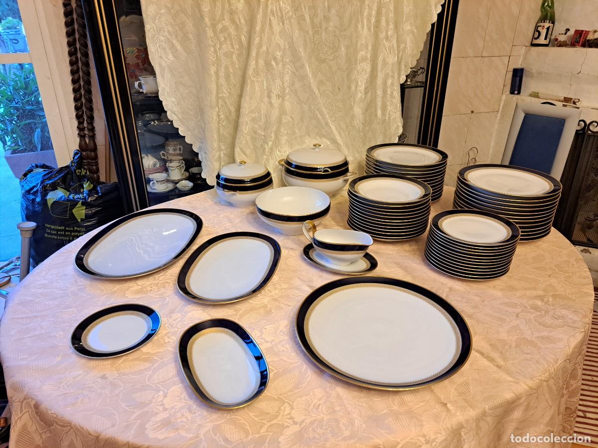Antig&uuml;edades: Vajilla para 12 comensales de porcelana cobalto y oro, Tirschenreuth Germany, principios siglo XX.