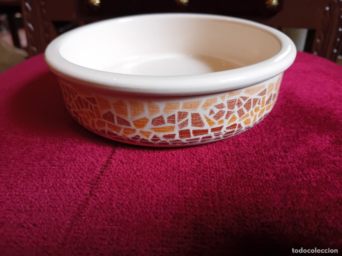 Antig&uuml;edades: Plato para aperitivos de porcelana d&eacute;cada de los 80