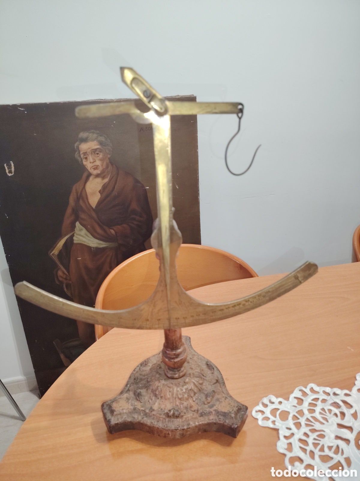 Antig&uuml;edades: Antigua balanza micrometica textil en hierro y bronce. Siglo XIX.