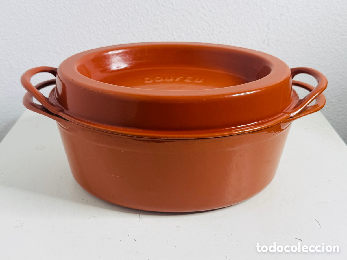 Antig&uuml;edades: Doufeu oval de hierro fundido Cocotte Le Creuset